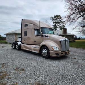 2020 Kenworth T680 and 2018 Fontaine flatbed
