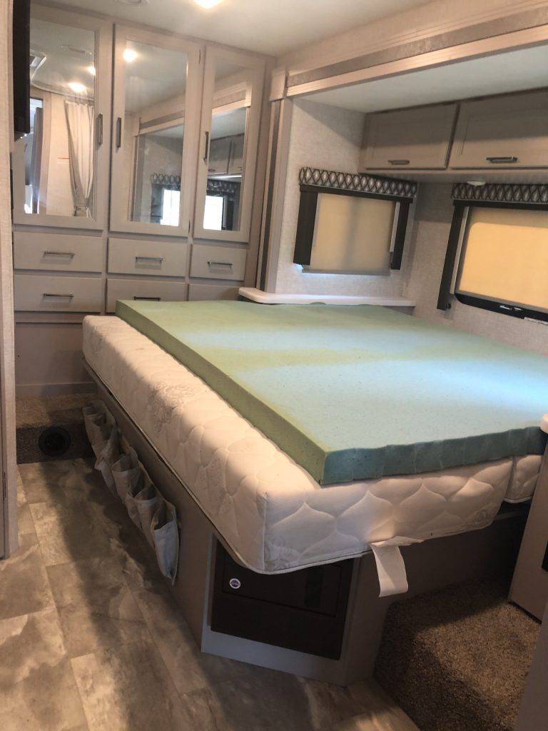 2022 THOR MOTOR COACH QUANTUM KW29 - Image 77