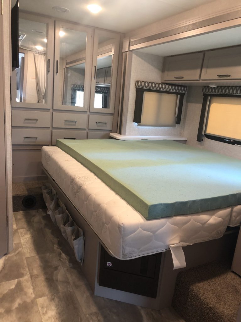 2022 THOR MOTOR COACH QUANTUM KW29 - Image 78