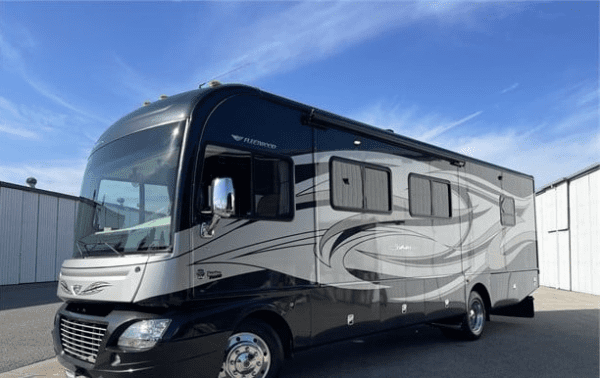 2013 FLEETWOOD SOUTHWIND 32VS