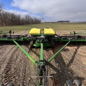 2010 JOHN DEERE DB60