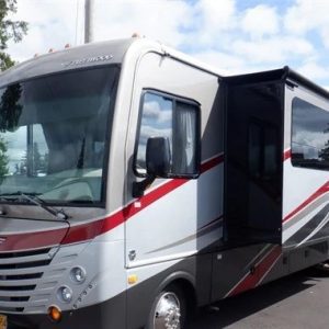 2017 FLEETWOOD STORM 34S