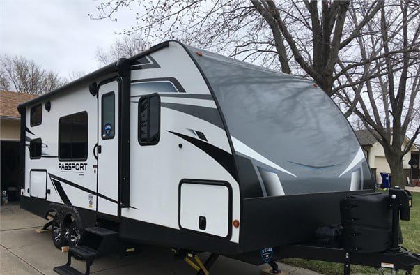 2021 KEYSTONE RV CO PASSPORT SL SERIES 219BH