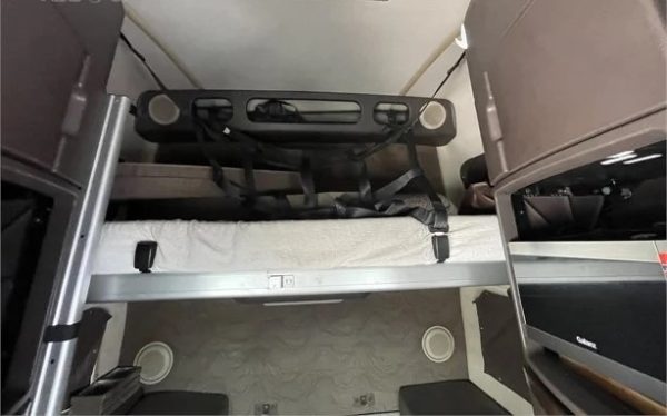 2013 VOLVO VNL64T780 & 2008 Wabash 53′ - Image 12