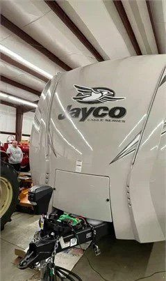 2019 JAYCO EAGLE 330RSTS - Image 2