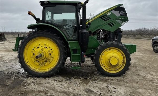 2021 JOHN DEERE 6195R - Image 2