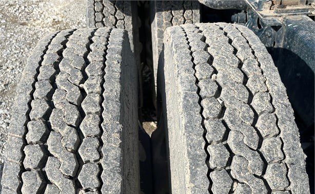 1986 INTERNATIONAL 9300 - Image 8