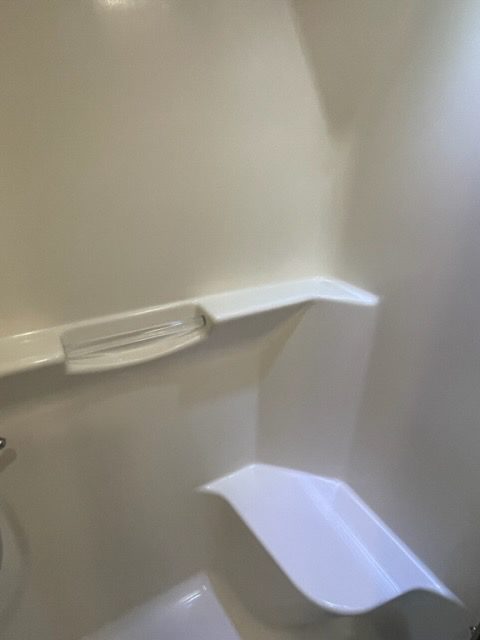 2014 TIFFIN ALLEGRO BREEZE 32BR - Image 10