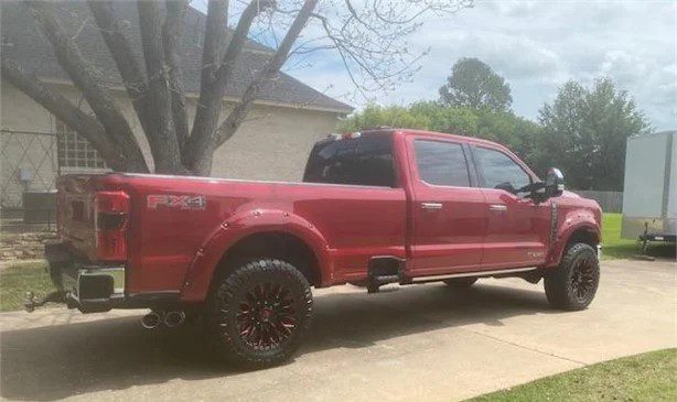 2023 FORD F350 SD LARIAT - Image 2