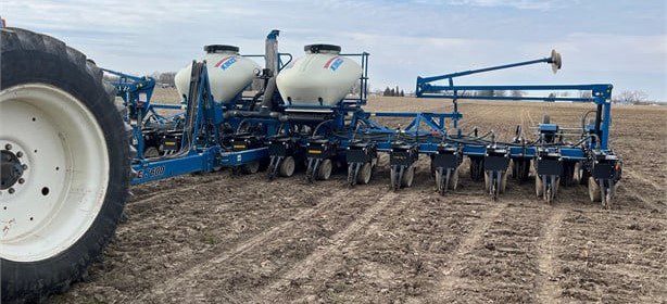 2011 KINZE 3600ASD - Image 3