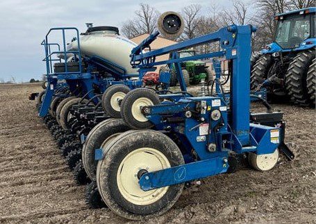 2011 KINZE 3600ASD - Image 4