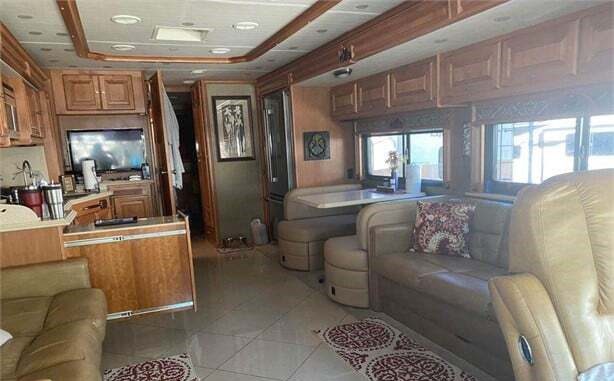 2013 TIFFIN PHAETON 42QBH - Image 5