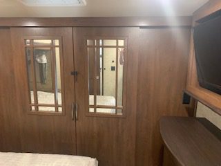 2017 FOREST RIVER SANDPIPER 343RSOK - Image 34