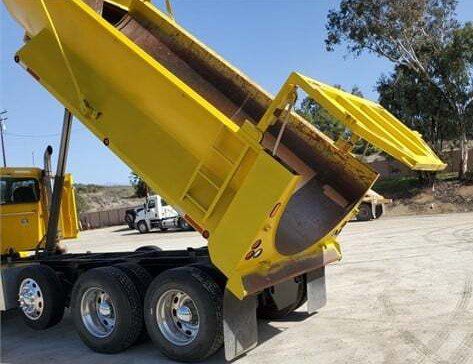 2012 PETERBILT 386 - Image 7