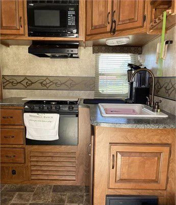 2013 KEYSTONE RV CO LAREDO SUPER LITE 289SRE - Image 9