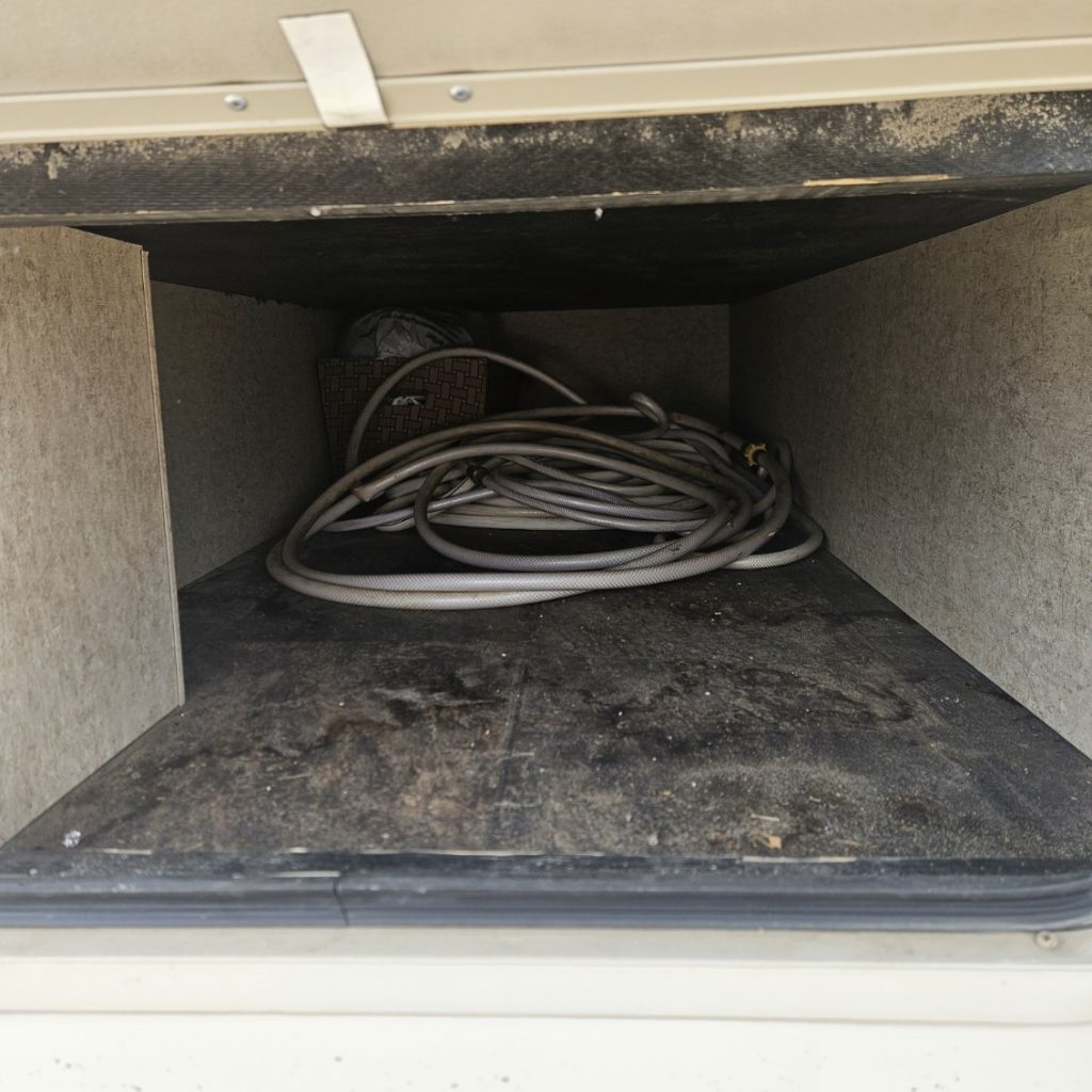 2012 HEARTLAND BIG COUNTRY 3690SL - Image 12