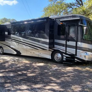 2018 forest river burkshire xlt