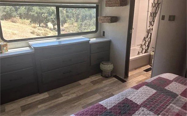 2020 HEARTLAND TORQUE 373 - Image 13