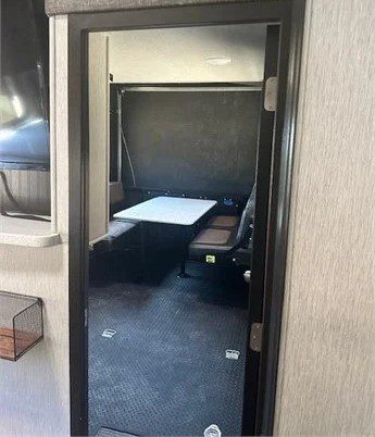 2020 HEARTLAND TORQUE 373 - Image 17