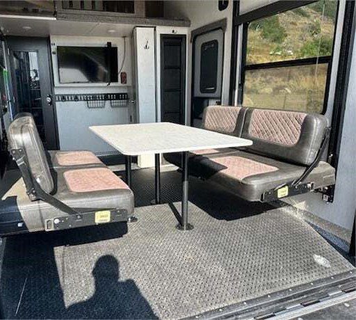 2020 HEARTLAND TORQUE 373 - Image 20