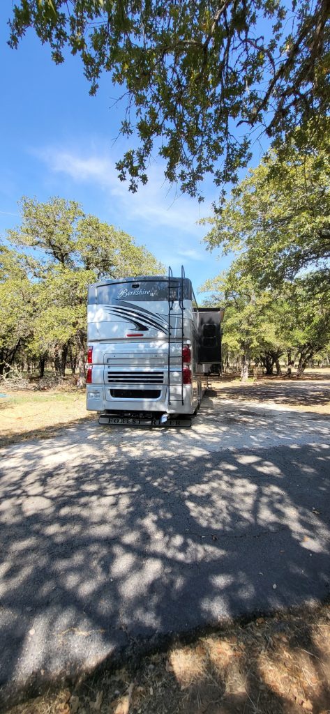 2018 forest river burkshire xlt - Image 3