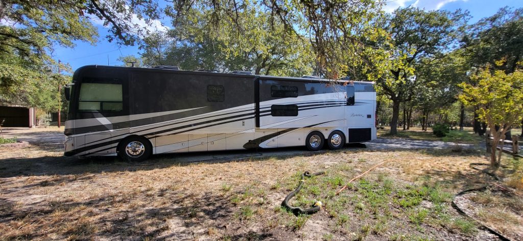 2018 forest river burkshire xlt - Image 6