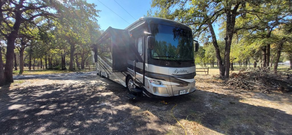 2018 forest river burkshire xlt - Image 8