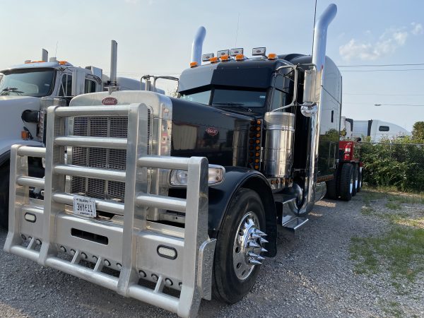 2006 Peterbilt 379