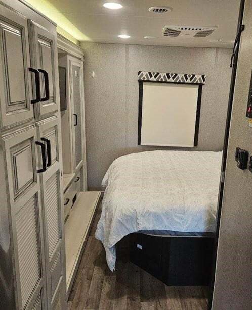 2021 JAYCO PRECEPT 34G - Image 14