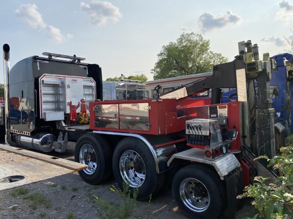2006 Peterbilt 379 - Image 3