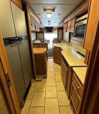 2007 WINNEBAGO TOUR 40KD - Image 17
