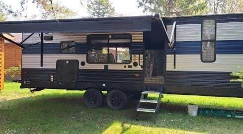 2021 FOREST RIVER CHEROKEE 274RK - Image 3