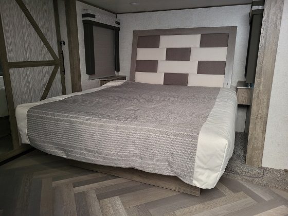 2021 FOREST RIVER SALEM HEMISPHERE 270FKS - Image 23