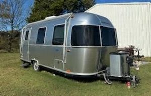 2017 AIRSTREAM BAMBI 22FB