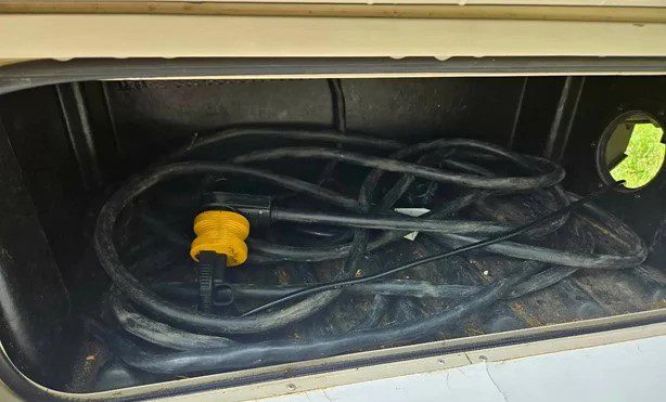 2017 THOR MOTOR COACH FOUR WINDS 31E - Image 17