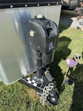 2017 AIRSTREAM BAMBI 22FB - Image 5