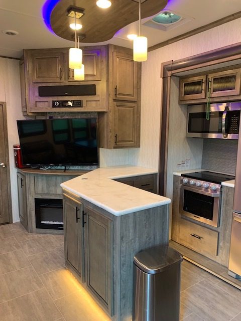 2019 Forest River Vengeance Touring Edition 381L12-6 - Image 14