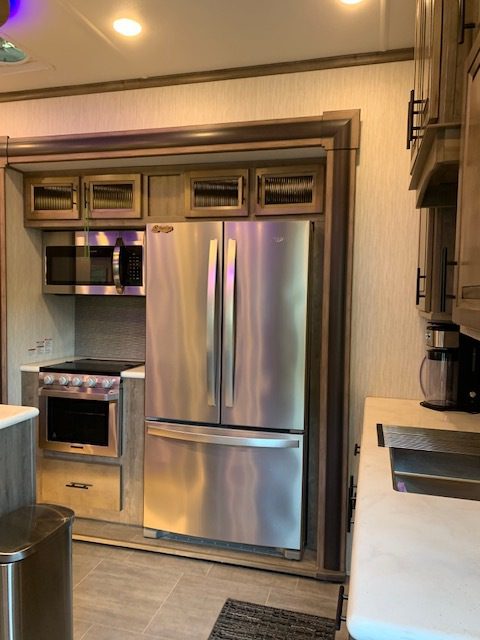 2019 Forest River Vengeance Touring Edition 381L12-6 - Image 16