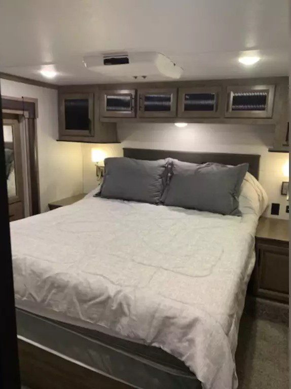 2019 Forest River Vengeance Touring Edition 381L12-6 - Image 21