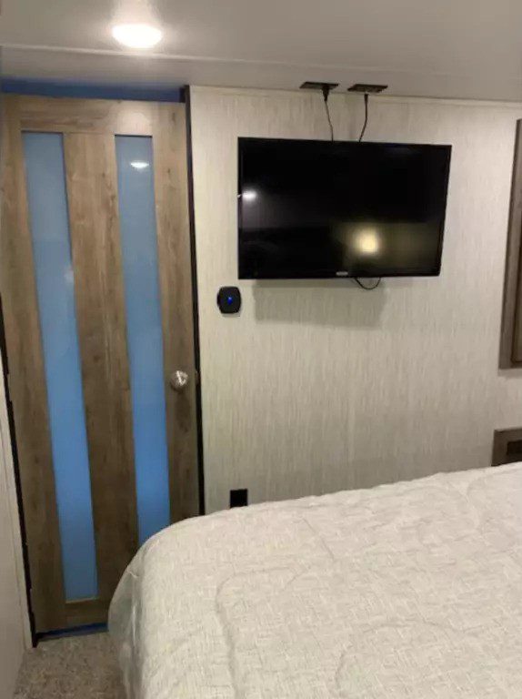 2019 Forest River Vengeance Touring Edition 381L12-6 - Image 23