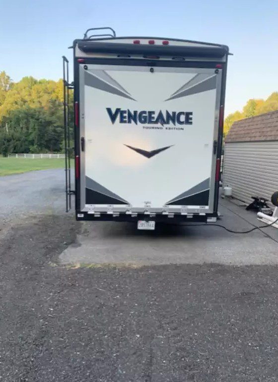 2019 Forest River Vengeance Touring Edition 381L12-6 - Image 4