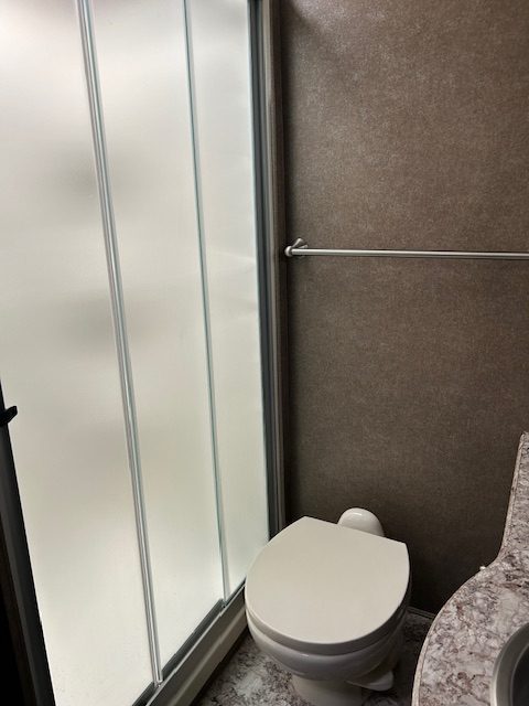 2020 Thor Quantum RW28 - Image 13