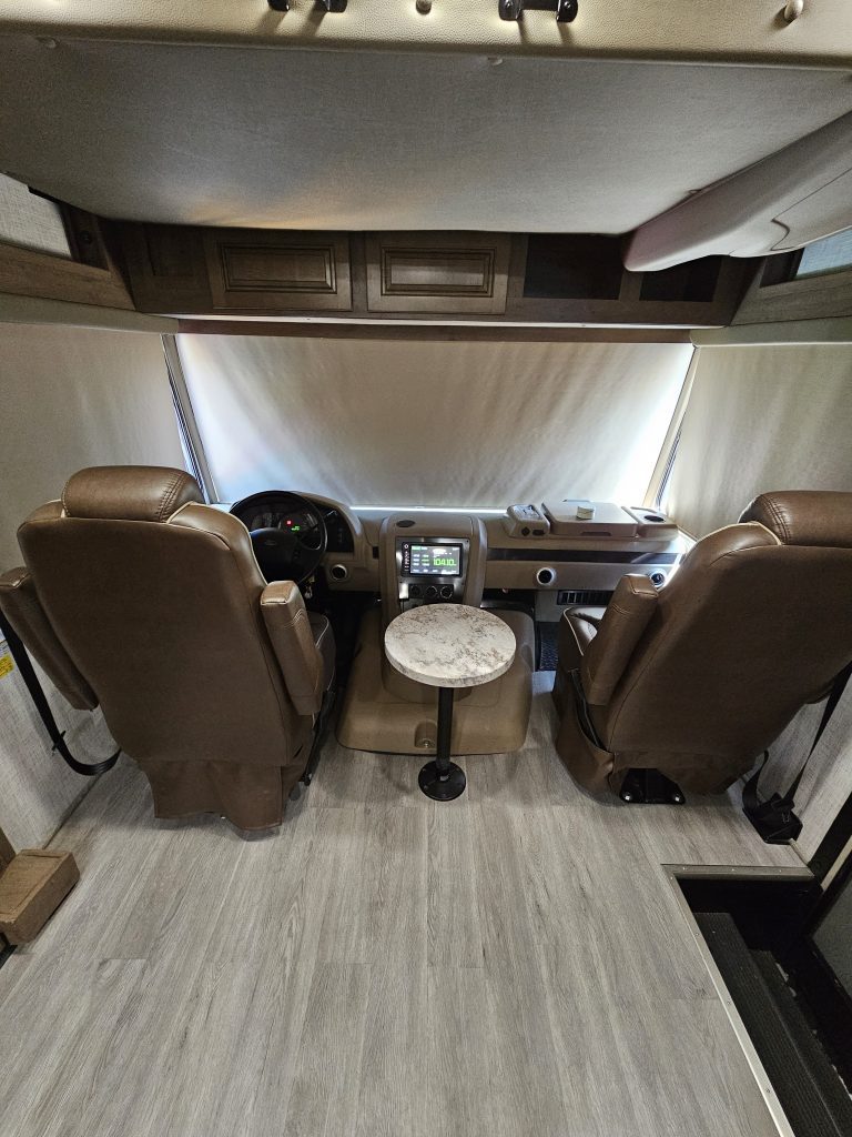 2020 FOREST RIVER GEORGETOWN GT5 36B5 - Image 2