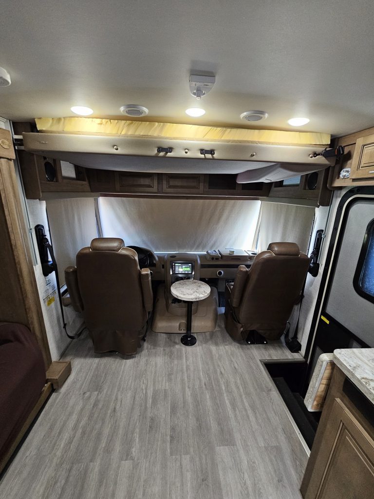 2020 FOREST RIVER GEORGETOWN GT5 36B5 - Image 4