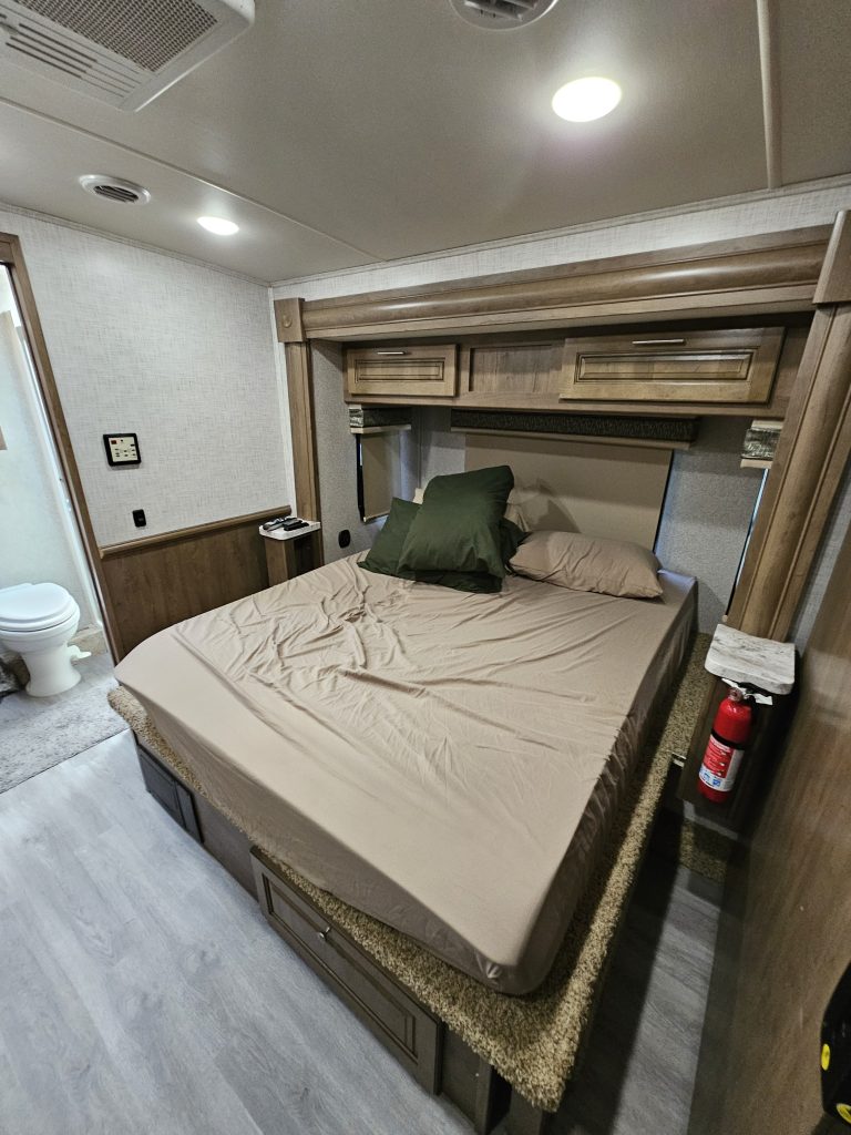 2020 FOREST RIVER GEORGETOWN GT5 36B5 - Image 7