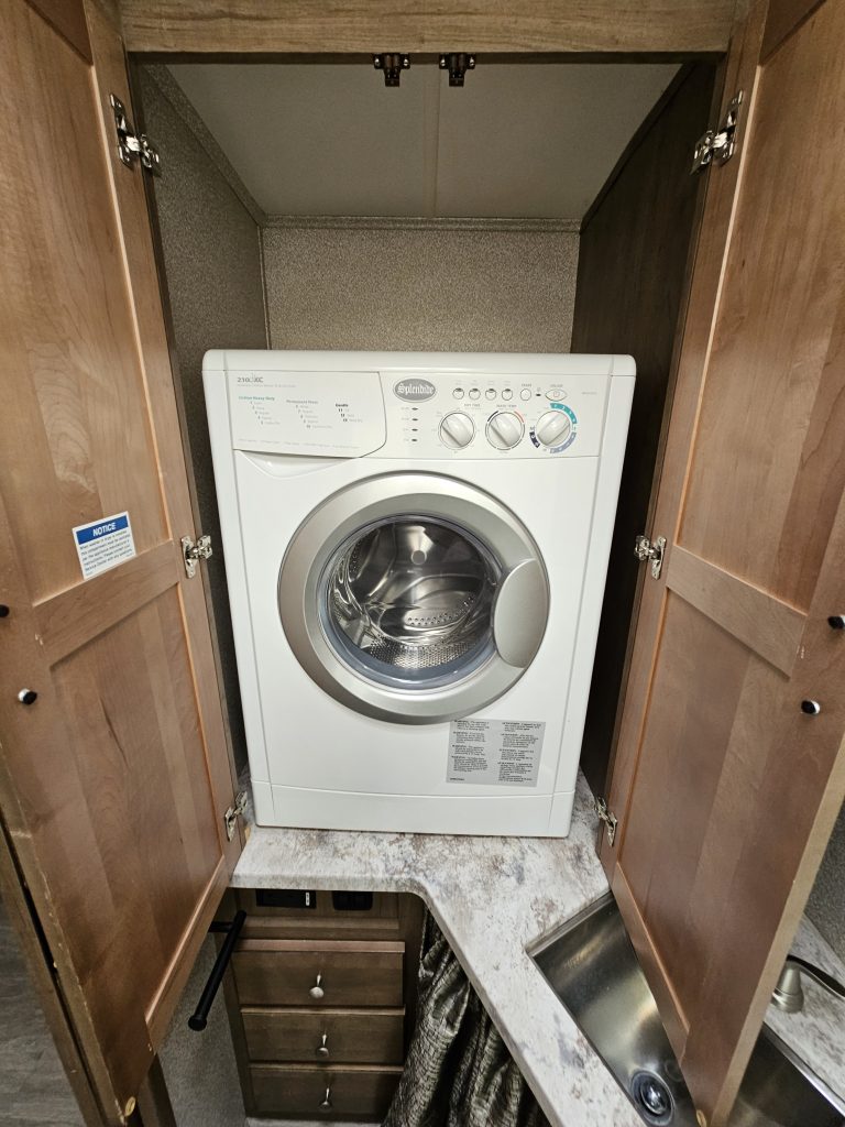 2020 FOREST RIVER GEORGETOWN GT5 36B5 - Image 10