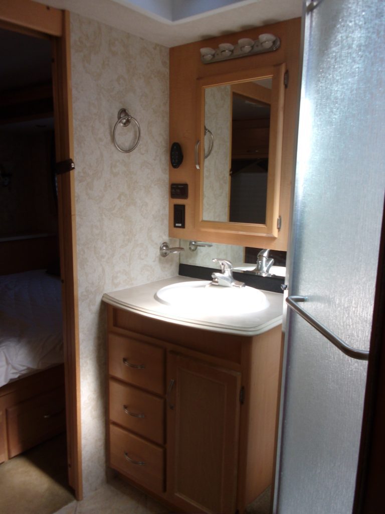 2005 National Tropical T399 - Image 17