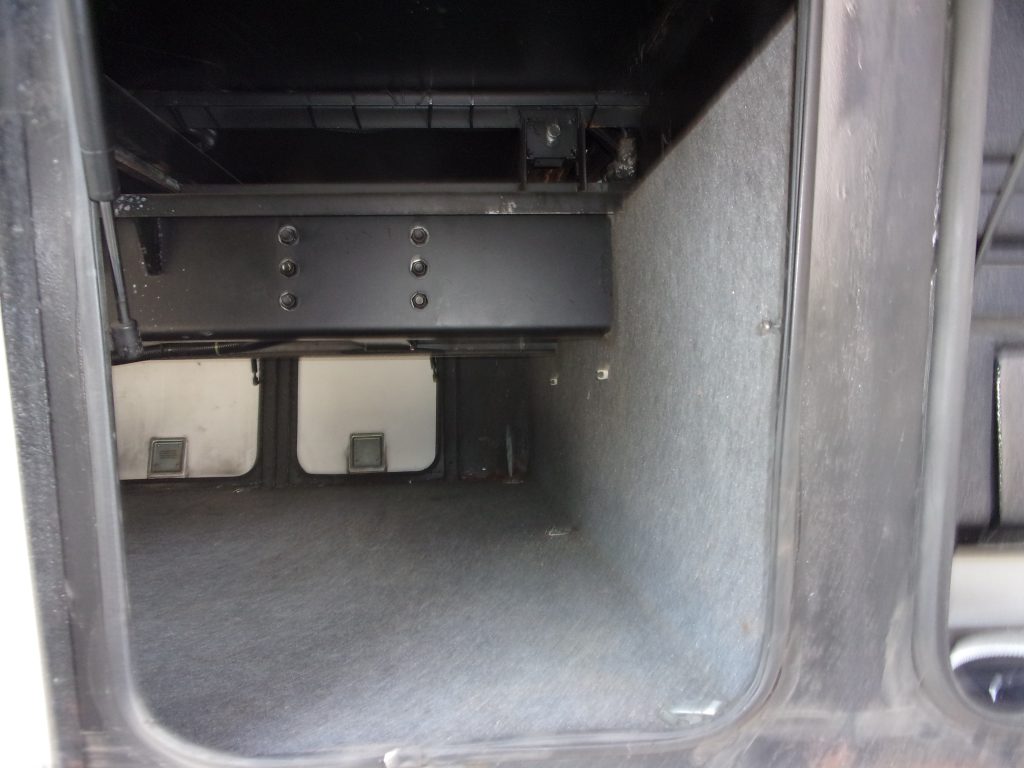 2005 National Tropical T399 - Image 34