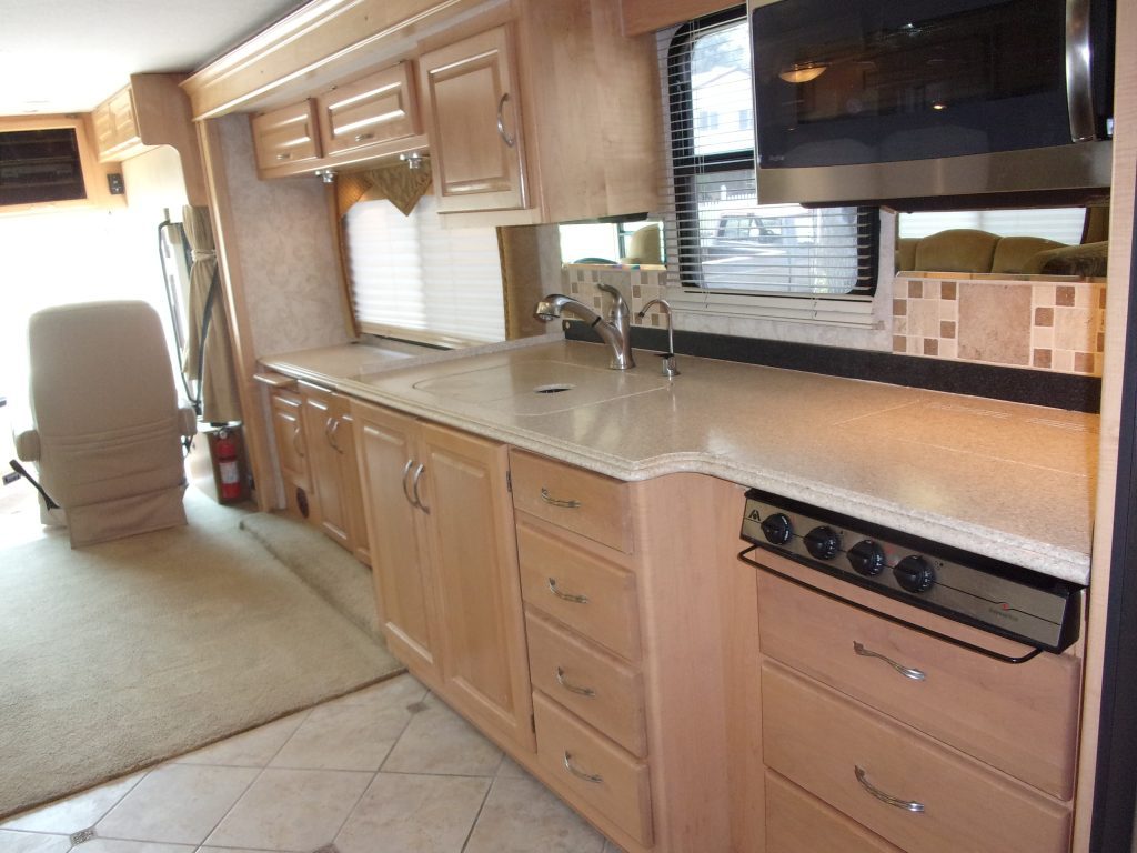 2005 National Tropical T399 - Image 7