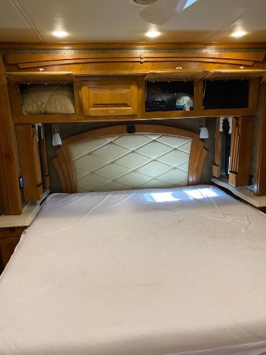 2015 TIFFIN PHAETON 40AH - Image 10